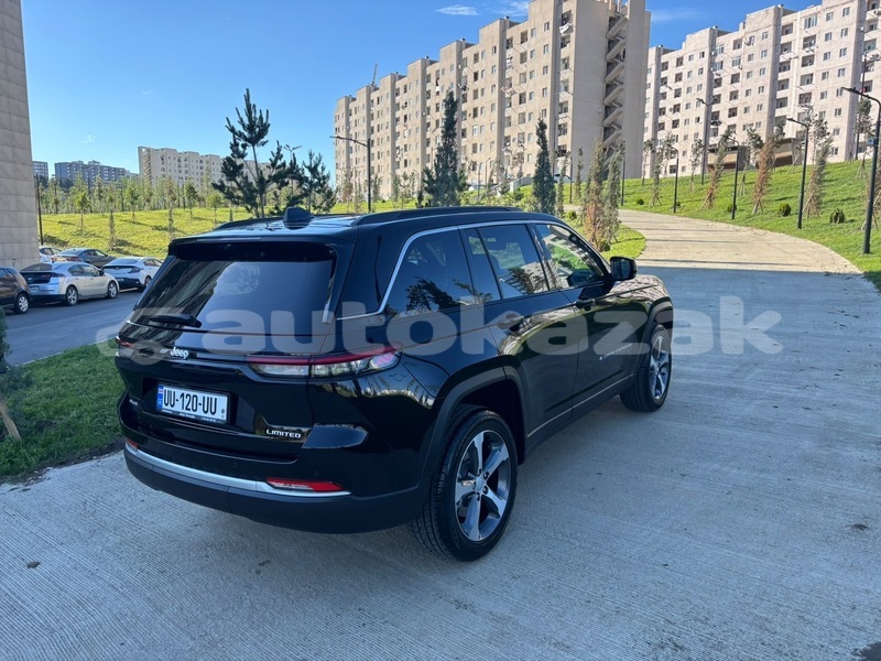 Big with watermark jeep grand cherokee taraz georgiyev 6119