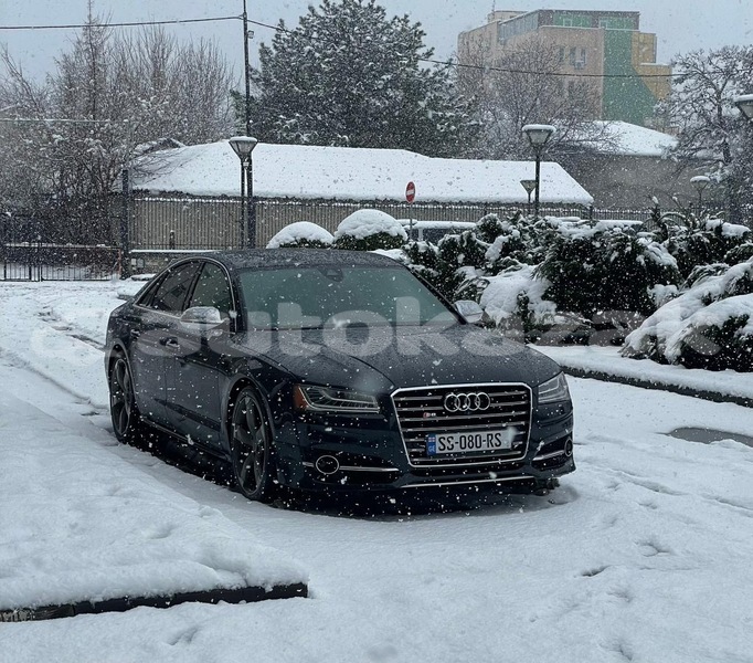 Big with watermark audi s8 taraz georgiyev 6120