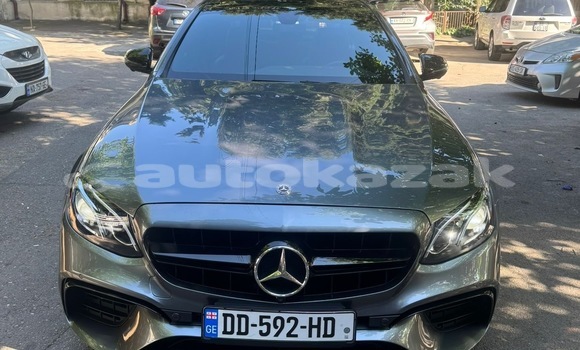 Buy Used Mercedes-Benz E–Class Other Car in Georgiyev in Taraz