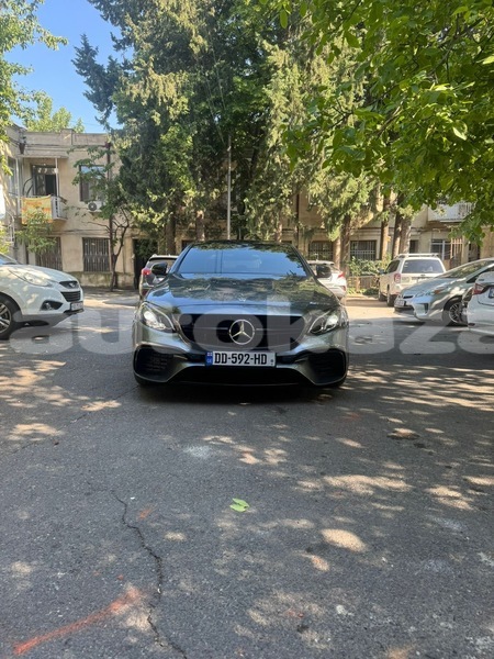 Big with watermark mercedes benz e class taraz georgiyev 6122