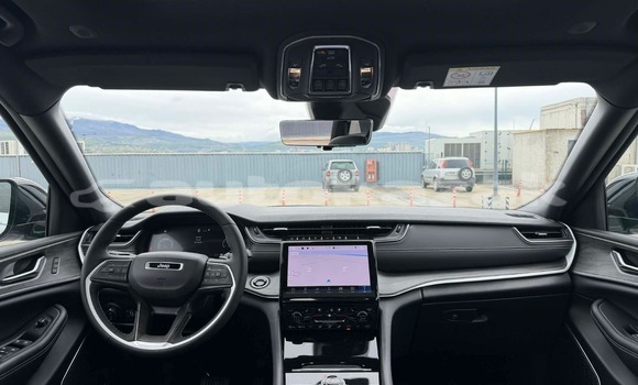 Buy Used Jeep Grand Cherokee Silver Car in Georgiyev in Taraz Buy Used Jeep Grand Cherokee Silver Car in Georgiyev in Taraz