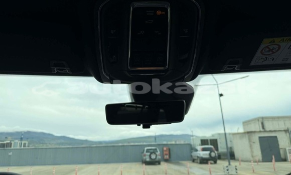 Buy Used Jeep Grand Cherokee Silver Car in Georgiyev in Taraz Buy Used Jeep Grand Cherokee Silver Car in Georgiyev in Taraz