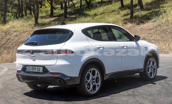 Buy Used Alfa Romeo Stelvio White Car in Georgiyev in Taraz Buy Used Alfa Romeo Stelvio White Car in Georgiyev in Taraz