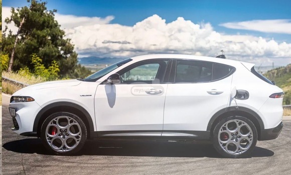 Buy Used Alfa Romeo Stelvio White Car in Georgiyev in Taraz Buy Used Alfa Romeo Stelvio White Car in Georgiyev in Taraz