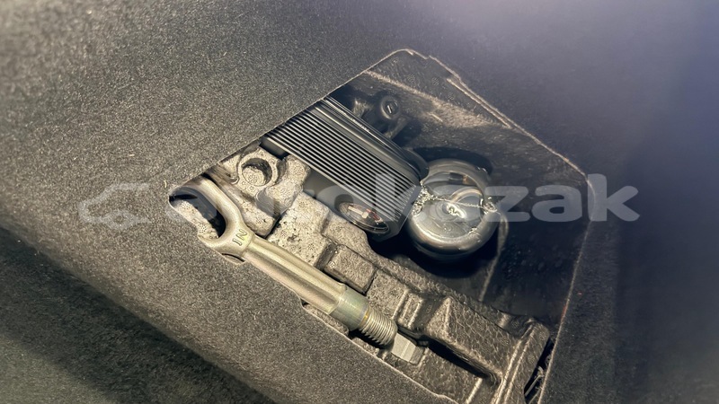 Big with watermark bmw 8er taraz georgiyev 6139