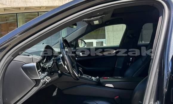 Buy Used Porsche Panamera Silver Car in Georgiyev in Taraz Buy Used Porsche Panamera Silver Car in Georgiyev in Taraz
