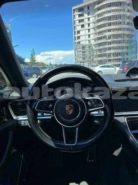 Big with watermark porsche panamera taraz georgiyev 6162