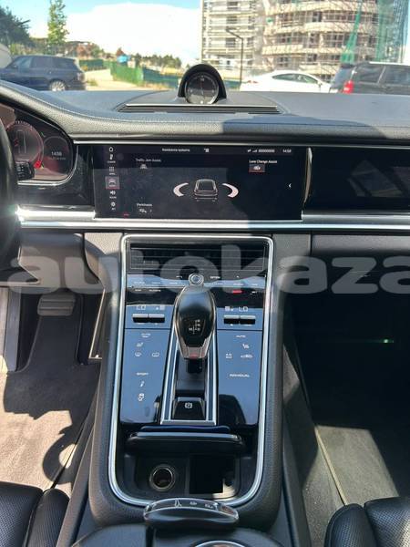 Big with watermark porsche panamera taraz georgiyev 6162