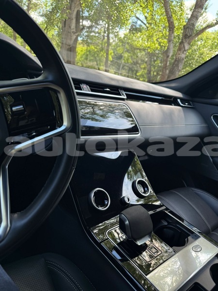 Big with watermark land rover range rover velar taraz georgiyev 6170