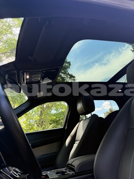 Big with watermark land rover range rover velar taraz georgiyev 6170