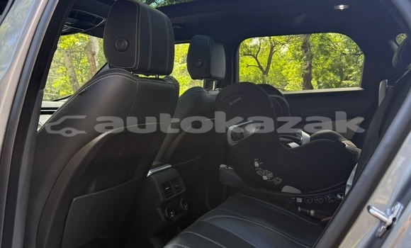 Buy Used Land Rover Range Rover Velar Silver Car in Georgiyev in Taraz Buy Used Land Rover Range Rover Velar Silver Car in Georgiyev in Taraz