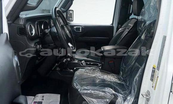 Buy Used Jeep Wrangler White Car in Aktau in Karagandi Buy Used Jeep Wrangler White Car in Aktau in Karagandi