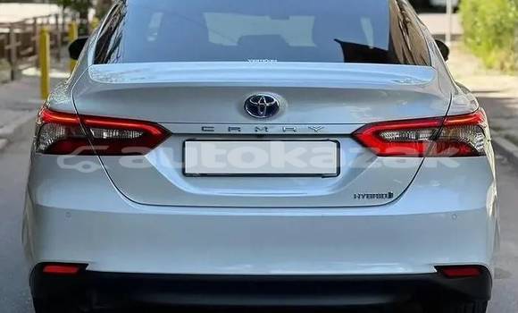 Buy Used Toyota Camry White Car in Aktau in Karagandi Buy Used Toyota Camry White Car in Aktau in Karagandi