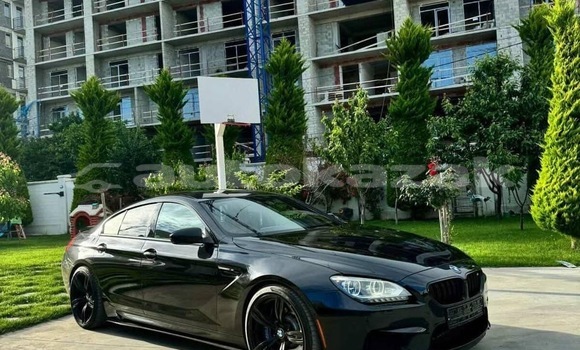 Buy Used BMW M6 Black Car in Georgiyev in Taraz