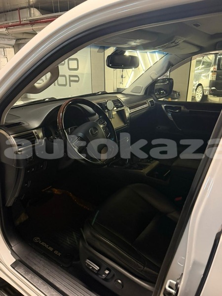 Big with watermark lexus gx taraz georgiyev 6178