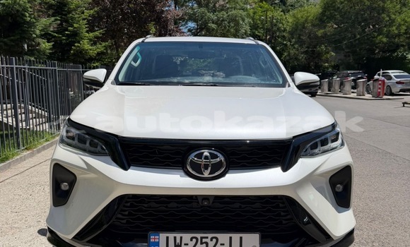 Buy Used Toyota Fortuner White Car in Georgiyev in Taraz