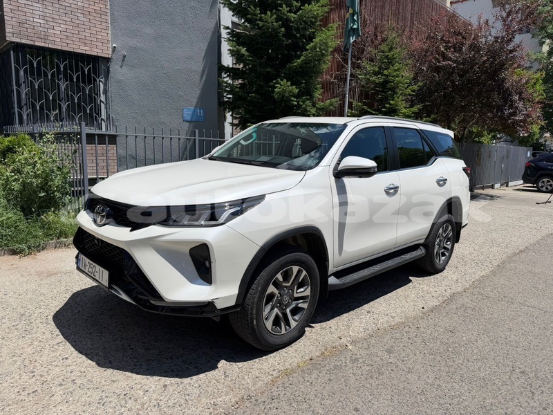 Big with watermark toyota fortuner taraz georgiyev 6179