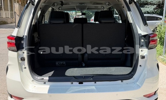 Buy Used Toyota Fortuner White Car in Georgiyev in Taraz Buy Used Toyota Fortuner White Car in Georgiyev in Taraz