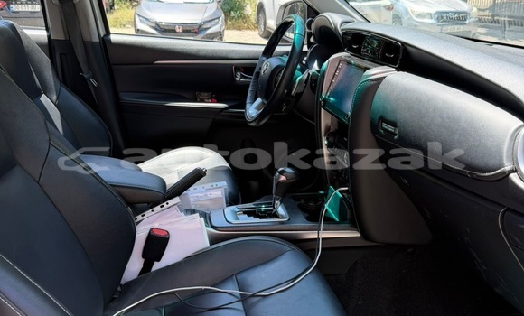 Buy Used Toyota Fortuner White Car in Georgiyev in Taraz Buy Used Toyota Fortuner White Car in Georgiyev in Taraz