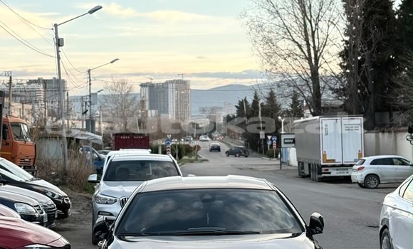 Buy Used BMW M6 Black Car in Georgiyev in Taraz