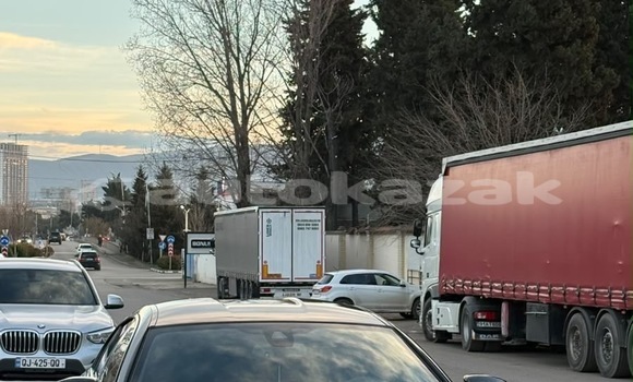 Buy Used BMW M6 Black Car in Georgiyev in Taraz Buy Used BMW M6 Black Car in Georgiyev in Taraz