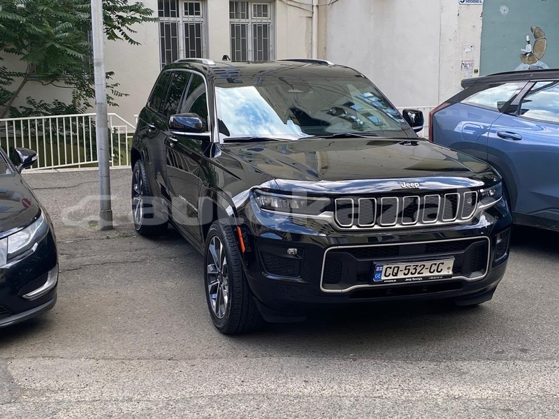 Big with watermark jeep grand cherokee taraz georgiyev 6187