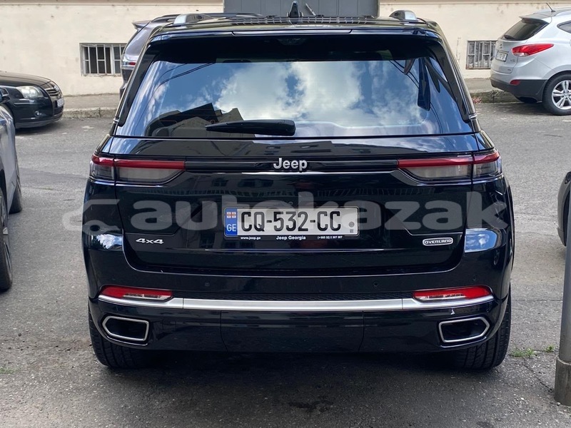 Big with watermark jeep grand cherokee taraz georgiyev 6187