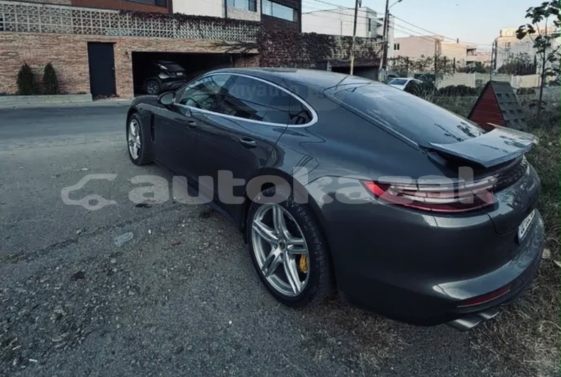 Big with watermark porsche panamera taraz georgiyev 6189