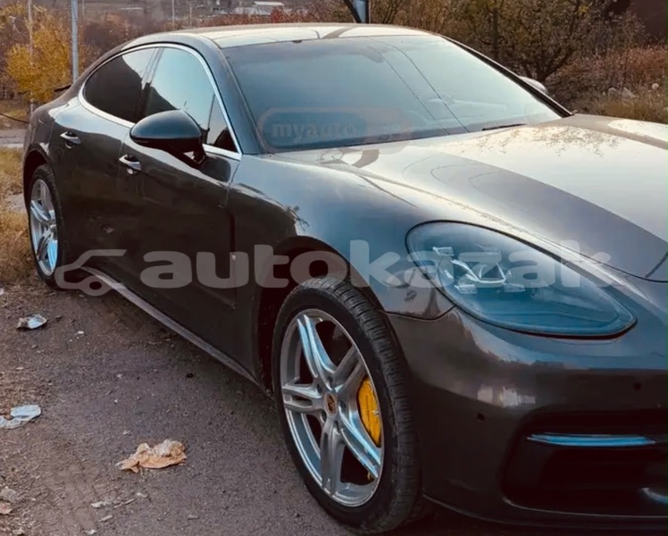 Big with watermark porsche panamera taraz georgiyev 6189
