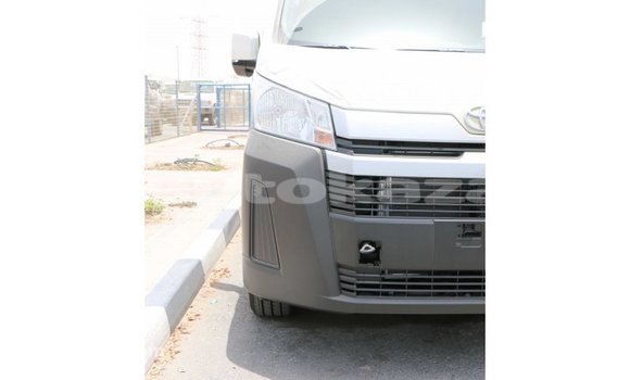 Buy Import Toyota Hiace White Car in Import - Dubai in Akmecet Buy Import Toyota Hiace White Car in Import - Dubai in Akmecet