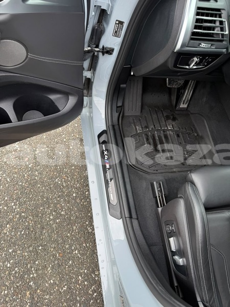 Big with watermark bmw x4 taraz georgiyev 6194