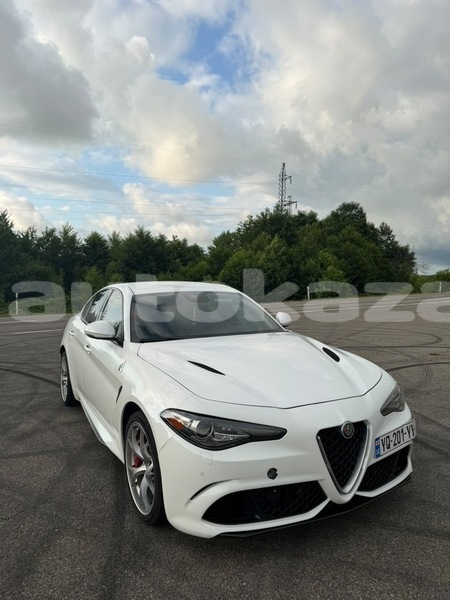 Big with watermark alfa romeo giulia taraz georgiyev 6200