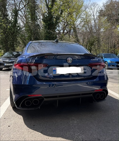 Big with watermark alfa romeo giulia taraz georgiyev 6205