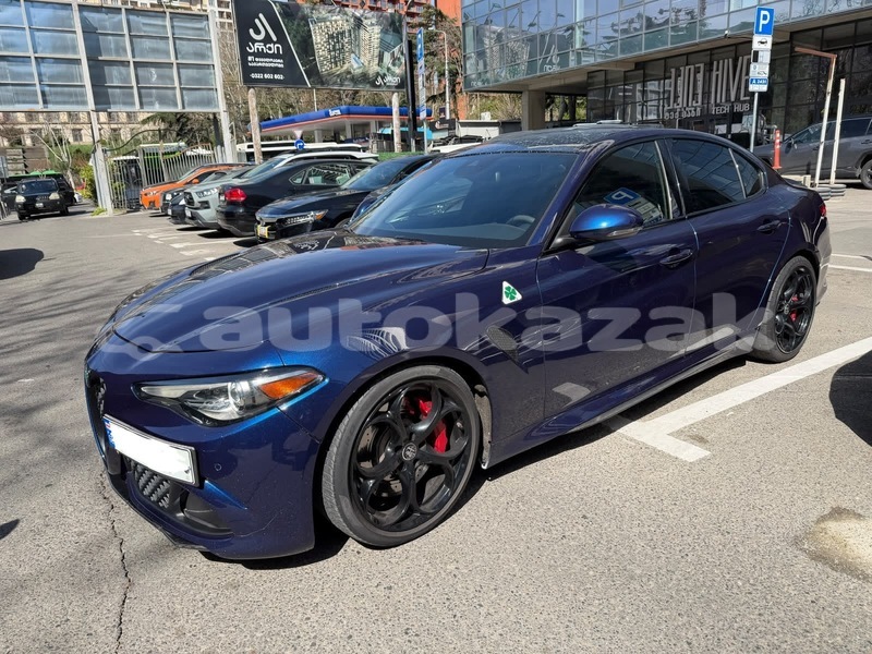 Big with watermark alfa romeo giulia taraz georgiyev 6205