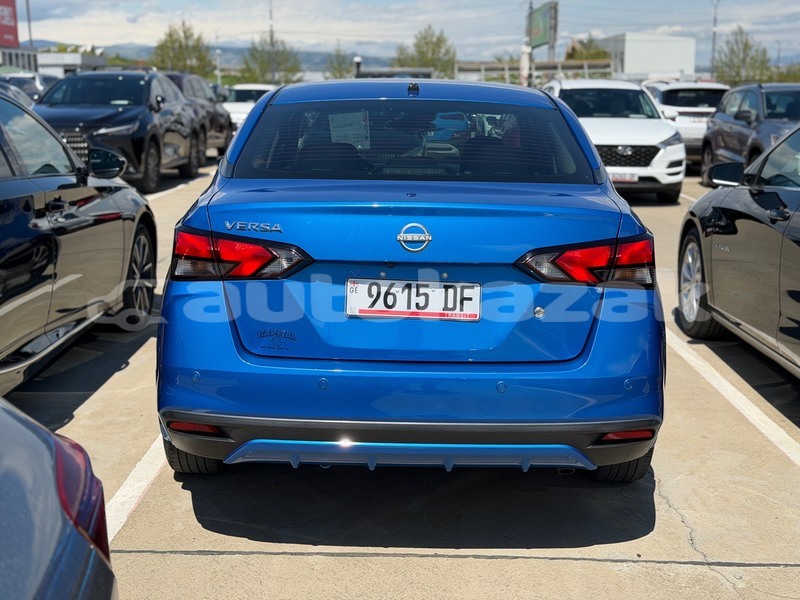 Big with watermark nissan versa taraz georgiyev 6208