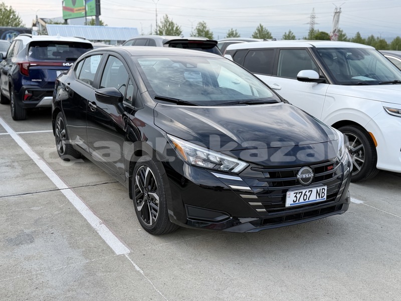 Big with watermark nissan versa taraz georgiyev 6209