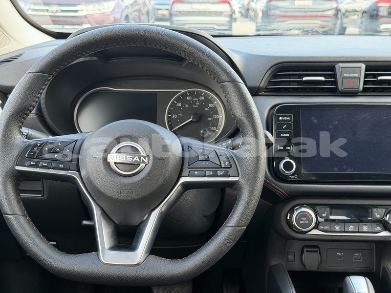 Big with watermark nissan versa taraz georgiyev 6209