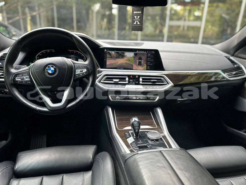 Big with watermark bmw x6 taraz georgiyev 6210