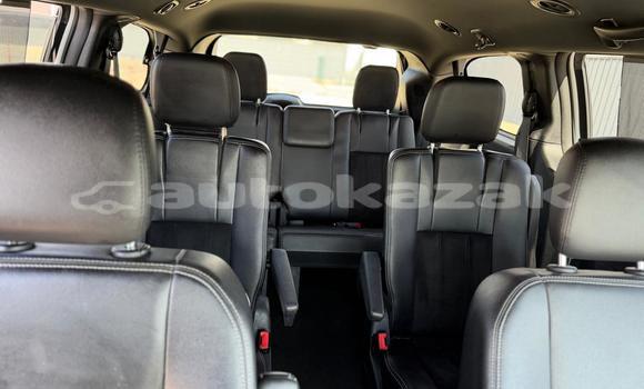 Buy Used Dodge Caravan White Car in Georgiyev in Taraz Buy Used Dodge Caravan White Car in Georgiyev in Taraz