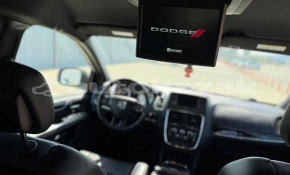 Buy Used Dodge Caravan White Car in Georgiyev in Taraz Buy Used Dodge Caravan White Car in Georgiyev in Taraz
