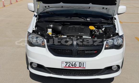 Buy Used Dodge Caravan White Car in Georgiyev in Taraz Buy Used Dodge Caravan White Car in Georgiyev in Taraz