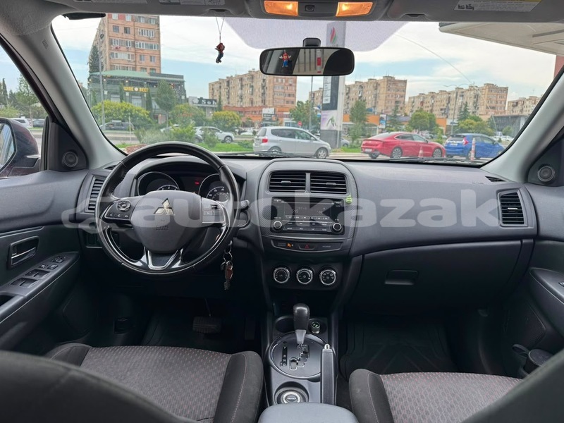 Big with watermark mitsubishi outlander taraz georgiyev 6212
