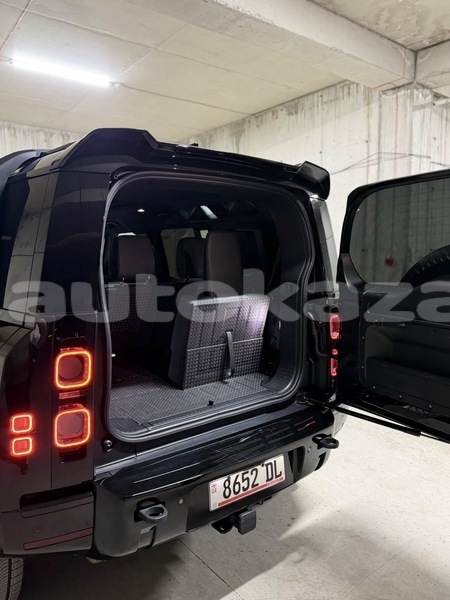 Big with watermark land rover defender taraz georgiyev 6221