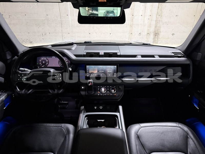 Big with watermark land rover defender taraz georgiyev 6221