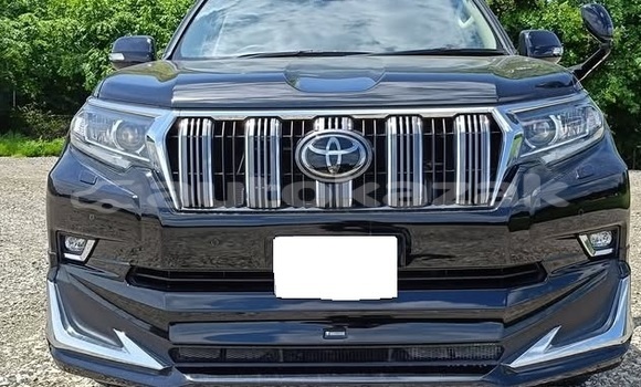 Buy Used Toyota Land Cruiser Prado Black Car in Aktau in Karagandi