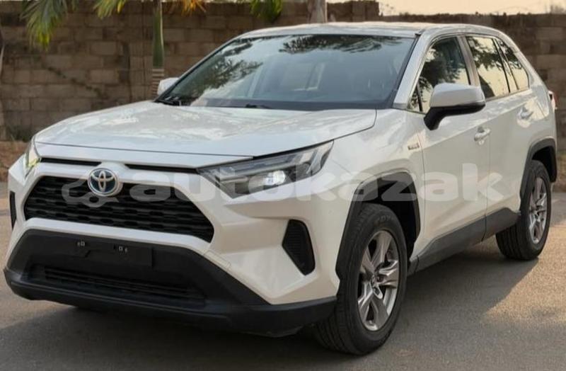 Big with watermark toyota rav4 karagandi aktau 6235