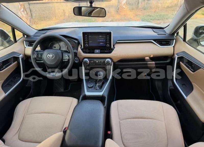Big with watermark toyota rav4 karagandi aktau 6235