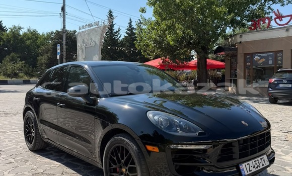 Buy Used Porsche Macan Black Car in Georgiyev in Taraz Buy Used Porsche Macan Black Car in Georgiyev in Taraz
