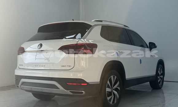 Buy Used Volkswagen Type 1 White Car in Almaty in Almati Buy Used Volkswagen Type 1 White Car in Almaty in Almati
