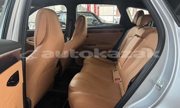 Buy Used Geely Emgrand X7 Silver Car in Almaty in Almati Buy Used Geely Emgrand X7 Silver Car in Almaty in Almati